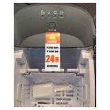 Ice maker Qmy power on-works  - Retail: $75