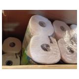 Pack of 2 ,Bounty Paper Towels Quick Size, White, 16 Family Rolls = 40 Regular Rolls - Retail: $82