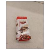 Veleka Cherry/Olive Pitter Tool