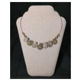 Elegant Abstract Pattern Wire Necklace with Crystals