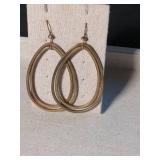 Gold Tone Teardrop Hoop Earrings and Bracelet Set