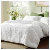 Bedsure Queen Comforter Set - White Comforter, Boho Tufted Shabby Chic Bedding Comforter Set for Kids, 3 Pieces Vintage Farmhouse Bed Set for All Seasons, Fluffy Soft Bedding Set with 2 Pillow Shams