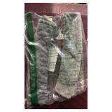 Amooca Soft Auto Seat Belt Cover Seatbelt Shoulder Pad Cushions 2 PCS Universal Fit for All Cars and Backpack for a More Comfortable Driving (Light Grey)