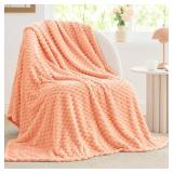 BEDELITE Fleece Blanket Twin Size for Bed Couch, 3D Jacquard Decorative Peach Pink Throw, Soft and Cozy Warm Plush Fuzzy Blanket All Seasons Suitable, 60x80Inches