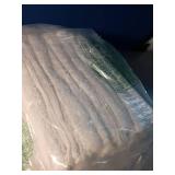 TOALLA (Pack of 12 White Bath Towels Bulk 20x40 Inches -100% Cotton Economy Cheap Bath Towels for Commercial Uses, Gym, Salon, Spa & Hair -Lightweight Bath Towels Quick Drying -Bath Towels Sets Bulk