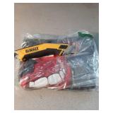 Red Lips Open Wide Mouth Yelling Screaming Singing Shirt T-Shirt Large