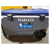 Igloo Maxcold 110 Qt Wheeled Cooler - Retail: $85