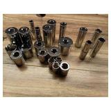 23 Wrench tips - Retail: $50