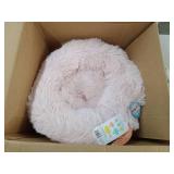 Plush Pink Round 18\" Pet Bed - Retail: $25