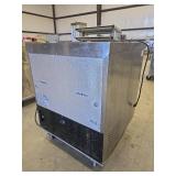 Avantco Commercial Undercounter Refrigerator Model 178SSUC27FHC