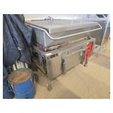 Vulcan 40-Gallon Commercial Tilting Braising Pan