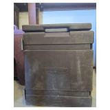 Rubbermaid Industrial Storage Container - Hot Box