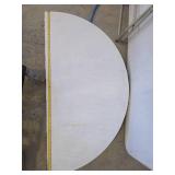 Large Lifetime Round Folding Table