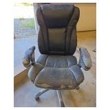 Metal Office Desk with Double Pedestal Drawers and Black Leather Chair