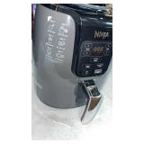 Ninja 4 Qt Air Fryer  Nonstick Basket with Crisper Plate  1550 Watts  Blak