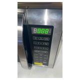 Farberware 1.6 Cu. Ft Countertop Microwave Oven  1100 Watts  Stainless Steel - Retail: $197.81