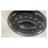 Granite Ware 18  Covered Oval Roaster  15 Pound Capacity  Roasting Pan