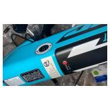 Hyper E-Ride Electric Bike  36 Volt Battery  700C Wheels  Blue