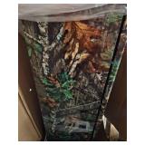 Mossy Oak 7-cu ft Manual Defrost Upright Freezer (Camouflage) - Dent, Powers on