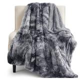 Fluffy Fuzzy Faux Fur Throw Blanket for Couch, Soft Sherpa Fleece Cozy Gifts for Women, Christmas Plush Blanket Bed Room Decor for Men, Thick Warm Minky Gifts for Teen Girls Boys