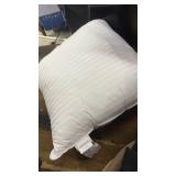 Beckham Hotel Collection Euro Size Throw Pillows (Set of 2), 26 x 26 Down Alternative Pillow Insert for Bed, Couch, and Sofa - Retail: $50