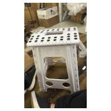 ACKO Folding Step Stool Foldable 16 Inch 400 lbs Capacity, Plastic Stools for Adults and Kids, Collapsible Stools for Kitchen, Stepping Stool with Handle (White) - Retail: $36