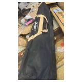 BRITEK 9ft / 2.7m Heavy Duty Steel Light Stand for Video, Portrait and Photography Lighting (2 Pieces with Carrying Bag) - Retail: $120