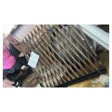 Evenflo Expansion Walk-Thru Room Divider Baby Gate, Farmhouse Collection - Retail: $55