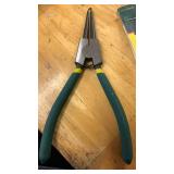 Snap Ring Pliers, Heavy Duty Internal/External Circlip Pliers Ring Remove Retaining Pliers(7 Inch) - Retail: $7