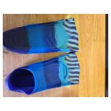 Blue Training Swim Fins Size Unknown  - Retail: $15