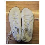 Water Shoes for Women Men Beach Women Swim Pool River Barefoot Quick Dry Slip-on for Pool Beach Surf Water Park Yoga USED Size 8 - Retail: $19