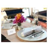 Best Paper Greetings Place Cards for Table Setting - 100-Pack 3.5 x 2 In White and Silver Foil Folded Tents - Wedding and Banquet Seating, Buffet Food Tags and Table Name Cards - Retail: $9