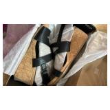 Naturalizer Womens Adria Strappy Wedge Sandals Black Smooth 9.5 M - Retail: $44