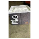 Zoomisia Pet Cat House with Plush Lining - Retail: $25