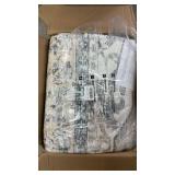 9x12 Grey/Yellow and White Area Rug - Retail: $199