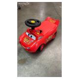 Disney Cars Lightning McQueen Ride-On Push Car, powers on - Retail: $25