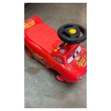 Disney Cars Lightning McQueen Ride-On Push Car, powers on - Retail: $25