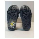 APPEARS NEW - Brand NEW UGG Kids