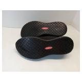 APPEARS NEW - NEW Skechers Women