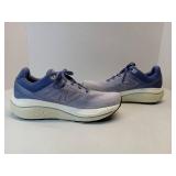 APPEARS NEW - New Balance Women