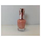 FACTORY SEALED - Sally Hansen Color Therapy Nail Polish | Biotin, Argan Oil, Long Lasting, Healthy Nails, Nail Strengthener, Opaque | 300 Soak at Sunset | Coral Orange Nail Color