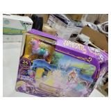 Unicorn Academy, Starglow Fountain & Stable Playset with Wildstar, Lights & Sounds, 24 Accessories, Dolls & Unicorn Toys, Gifts for Girls Ages 4 and up