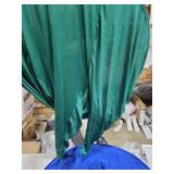 2PCS Granny Pants Yard Game - Hilarious Outdoor Party Game for Adults & Kids - Fun Lawn Games for BBQ, Beach, Camping, or Backyard Fun