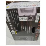 Magic Chef Microwave - 0.7 Cu Ft Retro Style Countertop Microwave Oven, Compact Kitchen Counter or Dorm Appliance, 700 Watts, Black