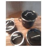 Calphalon Classic Nonstick Hard-Anodized 14-Piece Cookware Set, Grey- MISSING 2 PIECES- MISSING LIDS  - Retail: $310