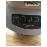 (NOT WORKING) Ninja Blender, For-Smoothies, Salsa, Shakes, Slush, and-Frozen Drinks, Pitcher, and-Lid, for-Kitchen, Crushes Ice, Fruit, and-Veggies, 1000-Watt, Dishwasher Safe, Black, NJ601AMZ - Retai