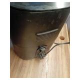 Gourmia GAF798 Digital Air Fryer - No Oil Healthy Frying - 10 One-Touch Cooking Functions - Guided Cooking Prompts - Easy Clean-Up - 7-Quart Basket - Retail: $60