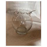 Small Beautiful Clear Glass Flower Vase.