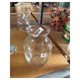 Clear Glass Flower Vase.