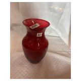 Red Beautiful Flower Vase.